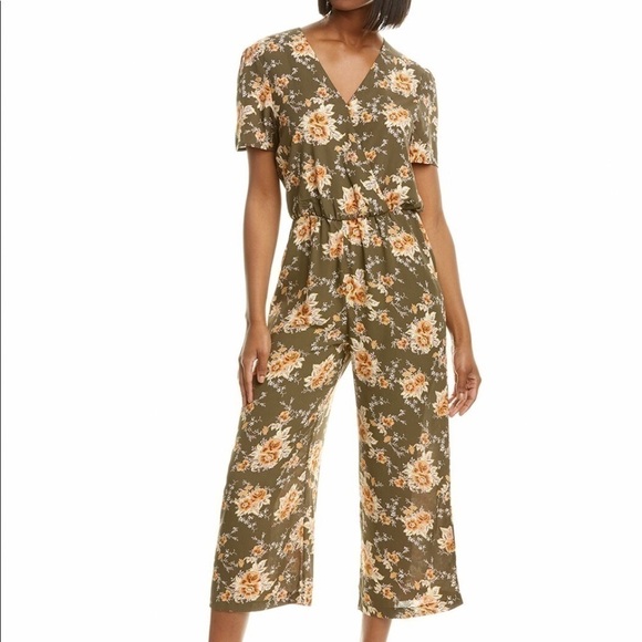 Leyden Floral Printed Jumpsuit Size S - Picture 1 of 7